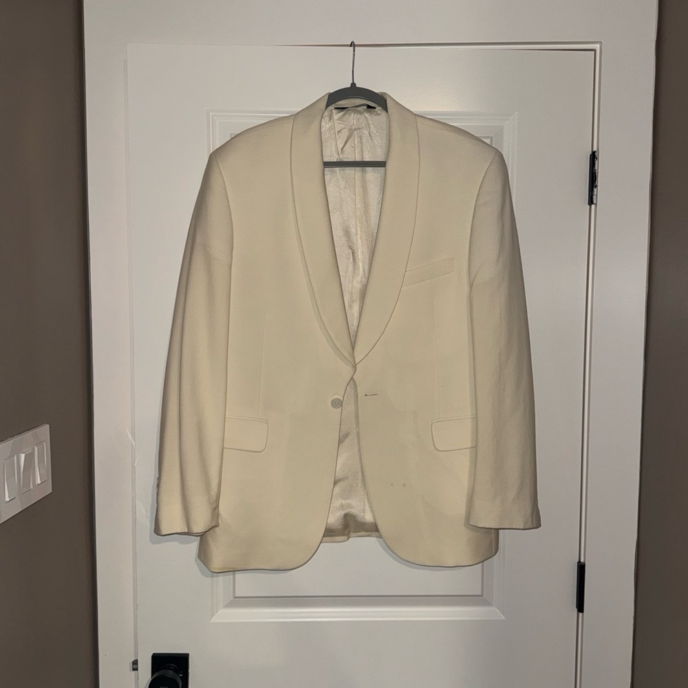 Elegant White Blazer for Men